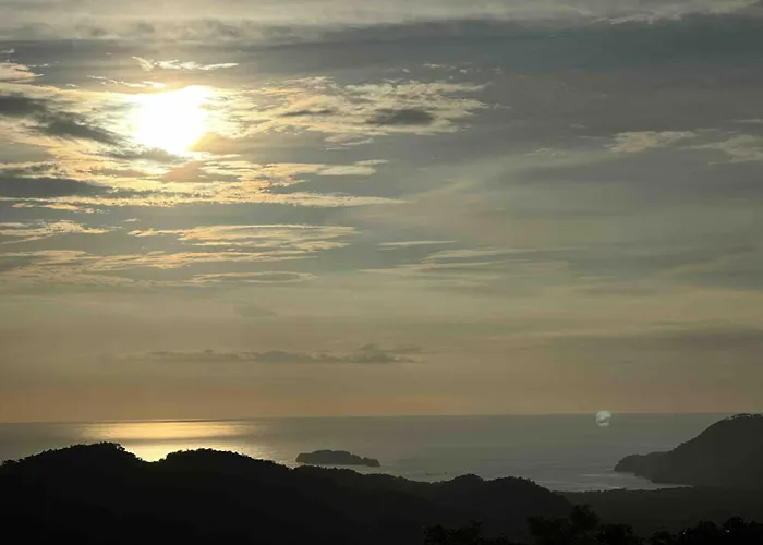 Casa Sol Azul - Remarkable, Ocean View 4 Bedroom House In Potrero